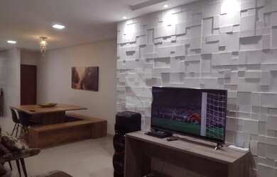 Imagem: A casa possui 3 Dormitórios, 3 Banheiros, 2 Vagas na garagem