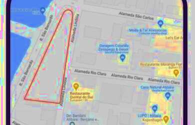 Imagem 3: Área de 1874 m² por R$ 2.850.000 - Jardim do Lago - Atibaia/SP