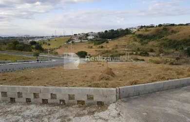 Imagem: O terreno possui 376m² de Área e está localizado em Parque