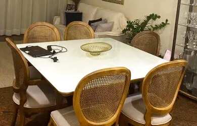 Imagem: O apartamento possui 3 Dormitórios, 3 Banheiros, 2 Vagas na