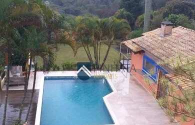 Imagem: A casa em condomínio possui 4 Dormitórios, 5 Banheiros, 5