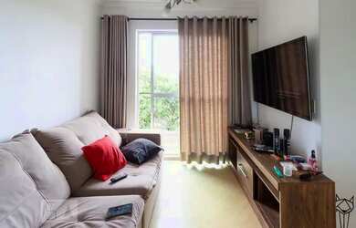 Imagem: O apartamento possui 2 Dormitórios, 1 Banheiro, 1 Vaga na garagem