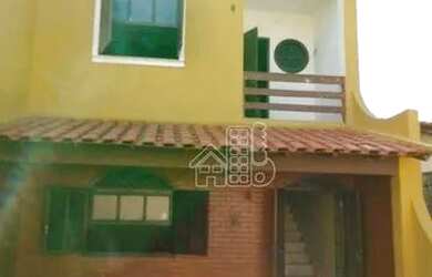 Imagem: A casa possui 2 Dormitórios, 2 Banheiros, 2 Vagas na garagem