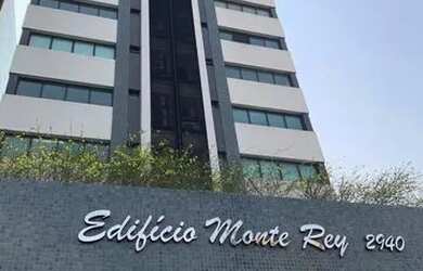 Imagem: O depósito possui 1 Vaga na garagem, 45m² de Área e está