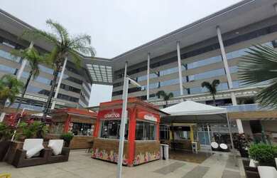 Imagem: O depósito possui 1 Vaga na garagem, 30m² de Área e está