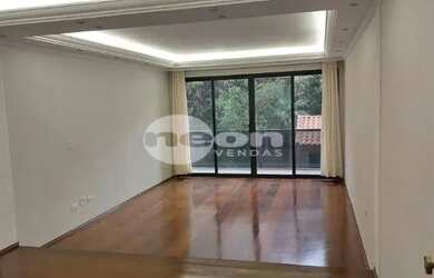 Imagem: O apartamento possui 4 Dormitórios, 1 Banheiro, 2 Vagas na