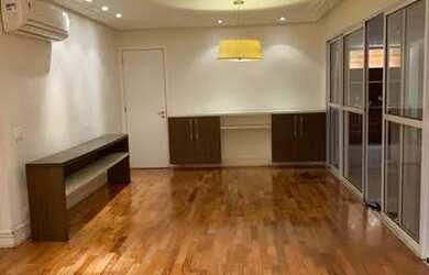 Imagem: O apartamento possui 3 Dormitórios, 5 Banheiros, 3 Vagas na