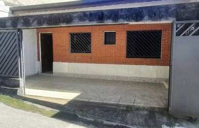 Imagem: A casa possui 2 Dormitórios, 1 Banheiro, 1 Vaga na garagem