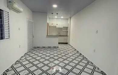 Imagem: A casa possui 1 Dormitório, 1 Banheiro, 40m² de Área e está