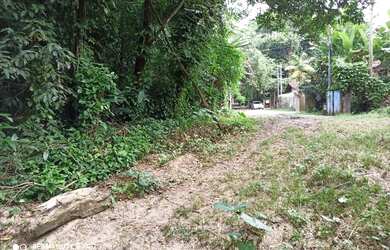 Imagem: O terreno possui 800m² de Área e está localizado em Boiçucanga