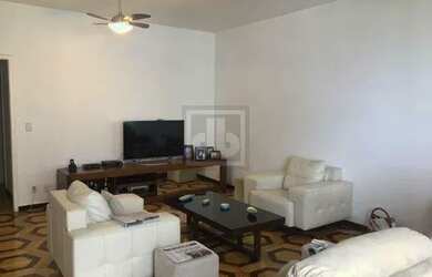 Imagem 6: Vistão mar, quadríssima, sol da manhã, 174m² de área no IPTU, living, 4 quartos com armári