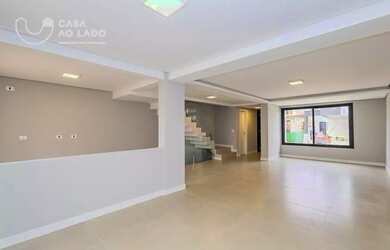 Imagem 3: Casa em Condomínio 318m² com 03 quartos no Santa Cândida - Curitiba/PR