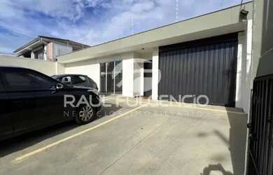 Imagem: O depósito possui 4 Vagas na garagem, 280m² de Área e está