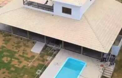 Imagem: A fazenda possui 380m² de Área e está localizado em Esmeraldas