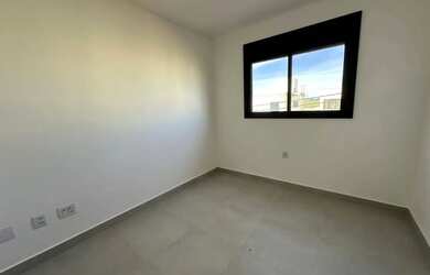 Imagem 13: Sobrado para venda tem 181 metros quadrados com 4 quartos