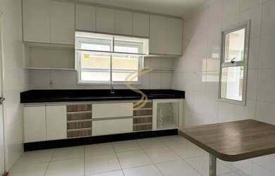 Imagem 3: Casa com 3 dormitórios no Condomínio Floresta de São Vicente Bragança