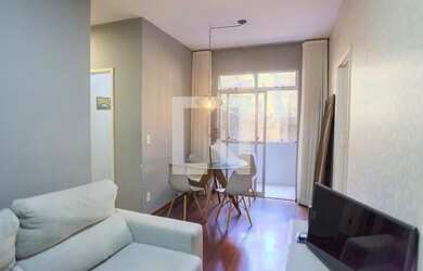 Imagem: O apartamento possui 3 Dormitórios, 1 Banheiro, 1 Vaga na garagem