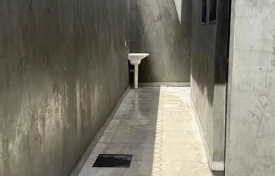 Imagem 7: Vende-se casa Setsul 2 Excelente Padrão de Construção