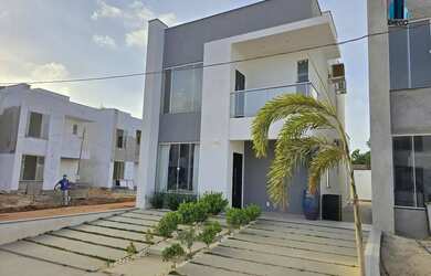 Imagem: A casa em condomínio possui 3 Dormitórios, 2 Banheiros, 3