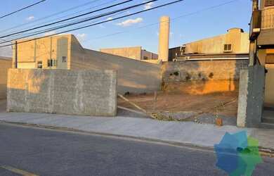 Imagem: O terreno possui 540m² de Área e está localizado em Nossa