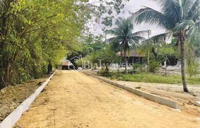 Imagem: O terreno possui 110m² de Área e está localizado em Guaratiba