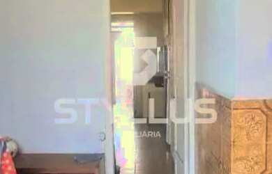 Imagem: A casa possui 5 Dormitórios, 4 Banheiros, 4 Vagas na garagem