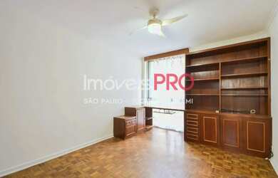 Imagem 9: O apartamento tem uma área útil de 184 m2