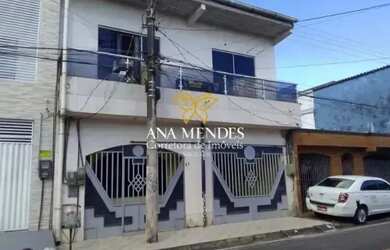 Imagem: A casa possui 5 Dormitórios, 5 Banheiros, 1 Vaga na garagem