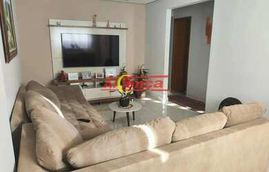 Imagem: A casa possui 4 Dormitórios, 3 Banheiros, 3 Vagas na garagem