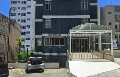 Imagem: O apartamento possui 2 Dormitórios, 3 Banheiros, 1 Vaga na