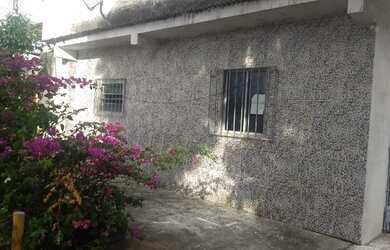 Imagem: A kitnet possui 1 Dormitório, 1 Banheiro e está localizado