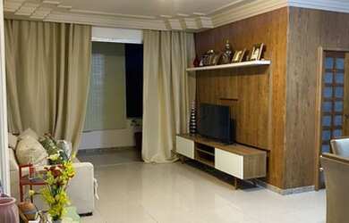 Imagem: O apartamento possui 3 Dormitórios, 1 Banheiro, 2 Vagas na