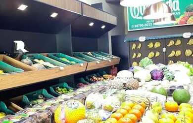 Imagem 2: Hortifruti. 5 Vagas na garagem