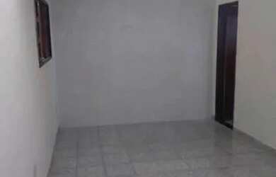 Imagem: A casa para alugar possui 2 Dormitórios, 1 Banheiro, 1 Vaga