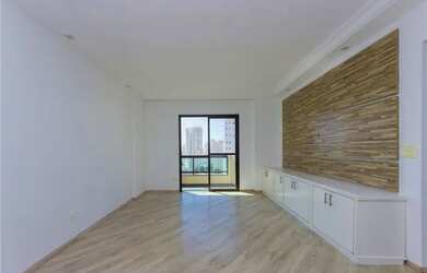 Imagem: O apartamento possui 3 Dormitórios, 3 Banheiros, 2 Vagas na