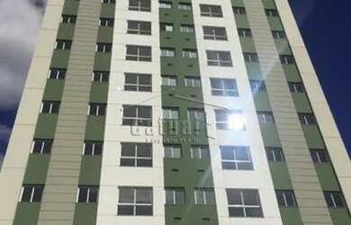 Imagem: O apartamento possui 3 Dormitórios, 1 Banheiro, 2 Vagas na