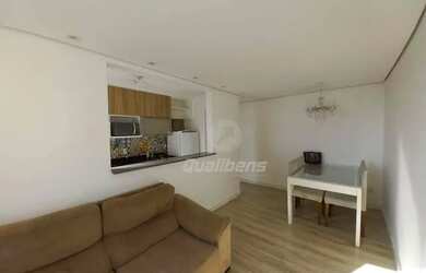 Imagem: O apartamento possui 2 Dormitórios, 1 Banheiro, 1 Vaga na garagem