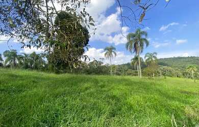 Imagem: O terreno possui 500m² de Área e está localizado em Tanque