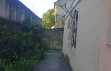 Imagem: A casa possui 1 Dormitório, 1 Banheiro, 30m² de Área e está