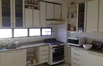 Imagem 9: Apto TIROL 4 suítes. Piscina, Guarda roupa, 210m² de Áreae3 Vagas na...