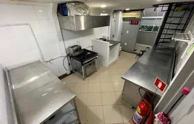 Imagem: O depósito possui 1 Vaga na garagem, 50m² de Área e está