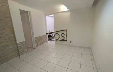 Imagem: A casa possui 4 Dormitórios, 2 Banheiros, 120m² de Área e