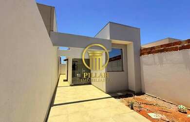 Imagem: A casa possui 3 Dormitórios, 1 Banheiro, 60m² de Área, Imóvel