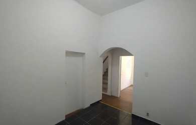 Imagem 6: Locação - Excelente Casa Comercial na Rua Paula Lima esquina com Dr....