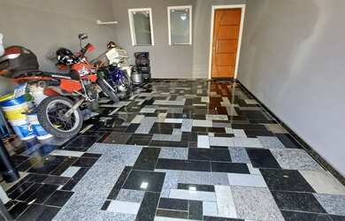 Imagem 2: Grande Oportunidade Sobrado 4 Dormitórios Planejados e Terreno 4,5x25