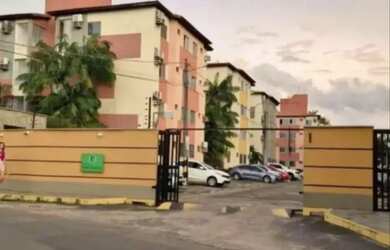 Imagem: O apartamento possui 2 Dormitórios, 1 Banheiro, 1 Vaga na garagem