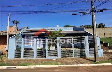 Imagem: A casa em condomínio possui 3 Dormitórios, 3 Banheiros, 2