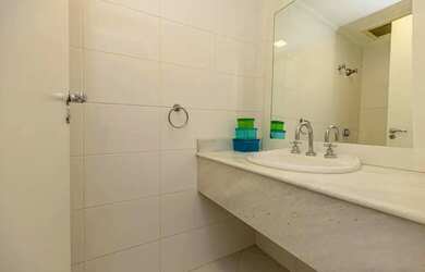 Imagem 12: Apartamento para venda em Higienopolis com 4 quartos, sendo 2 suítes...