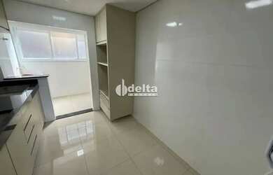 Imagem 12: Apartamento disponível para locação e venda no bairro Tubalina em Uberlândia-MG