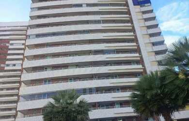 Imagem: O apartamento possui 4 Dormitórios, 4 Banheiros, 2 Vagas na